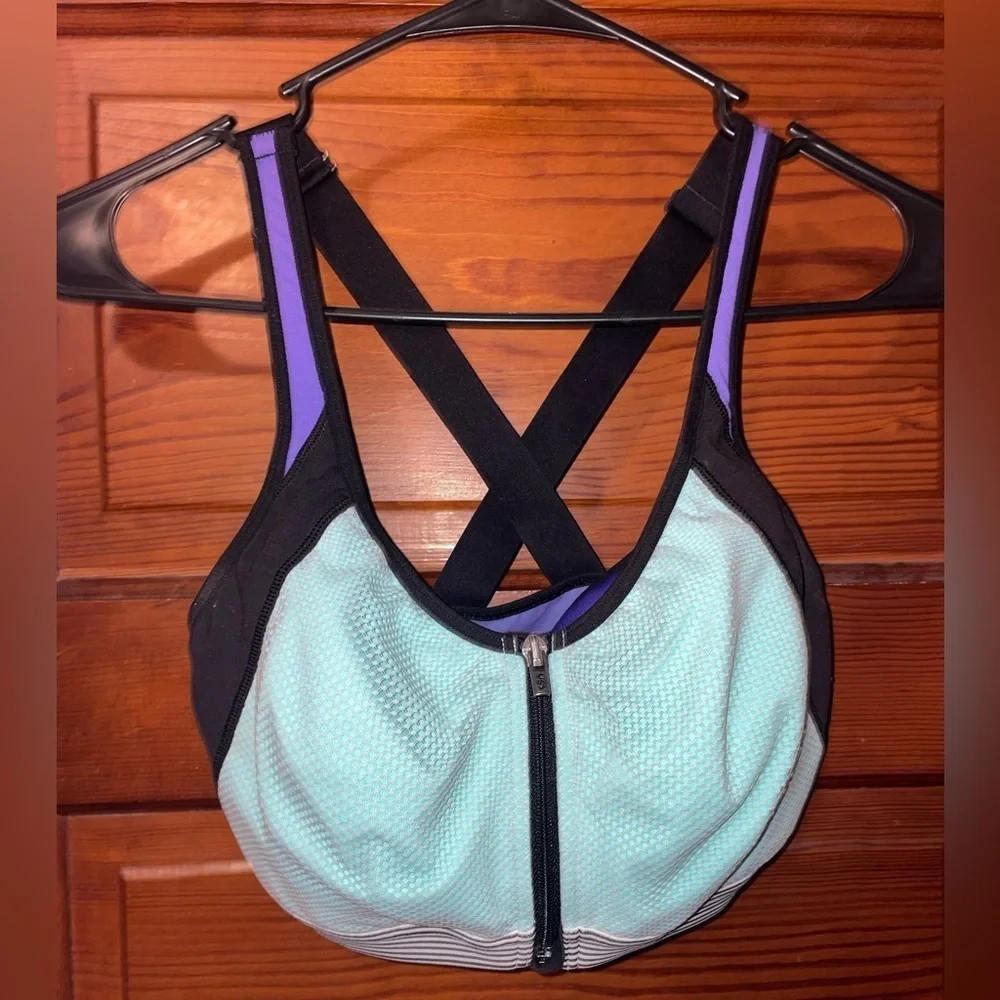 Victorias Secret Sport High Impact Padded Sports Bra *make offers*